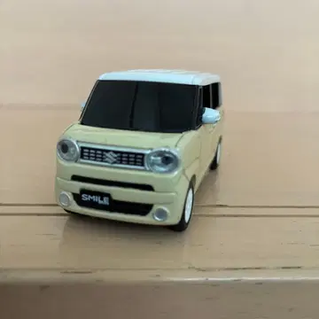 스즈키 왜건 R 스마일 베이지 x 화이트 미니카