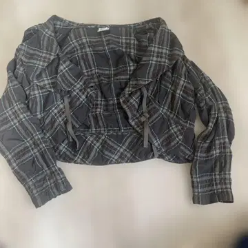 Cube 체크 무늬 크롭 가디건