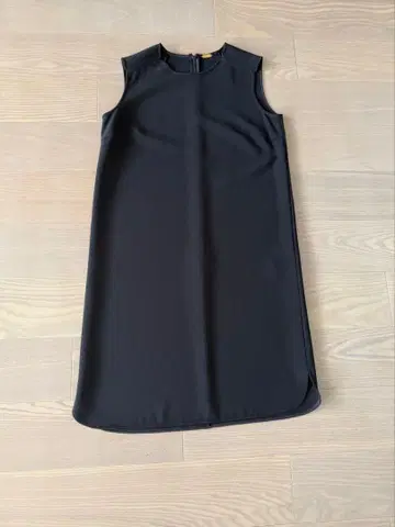 MUSE de Deuxieme Classe 슬리브리스 원피스