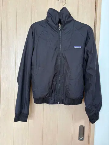 Patagonia 블랙 집업 자켓