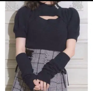 pium 암워머 포함 마쉬멜로우 니트