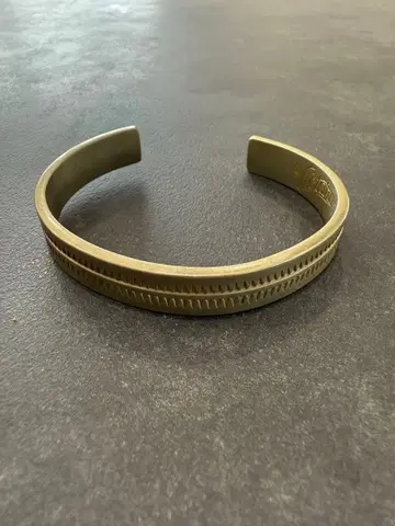 남성용 뱅글 액세서리