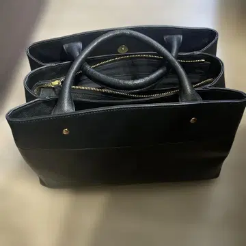 블랙 가죽 토트백