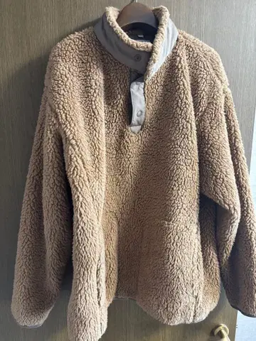 UNIQLO 화이트 마운티니어링 플리스 자켓