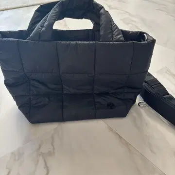Lululemon 블랙 토트백