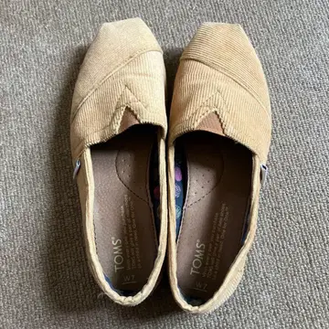TOMS 코듀로이 슬립온 W7 베이지