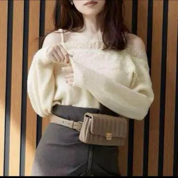 레이스 트리밍 니트 풀오버