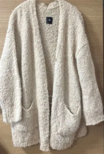 maisondesoil 메종드소일 BOUCLEV-NECK 가디건