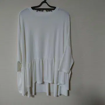 BEARDSLEY 화이트 튜닉 F 사이즈