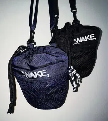 새상품 wake.sapporo WAKE chalk bag NAVY