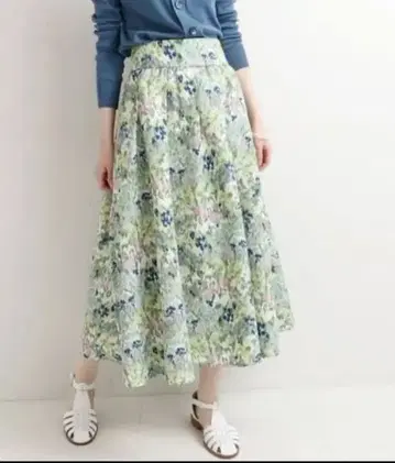 IENA 흐릿한 플라워 개더 스커트 38