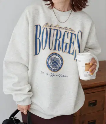 discoat / 빅 칼리지 로고 맨투맨 라이트 베이지