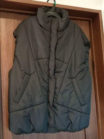 컨디션 최상 정말 가벼운 퀼팅 베스트