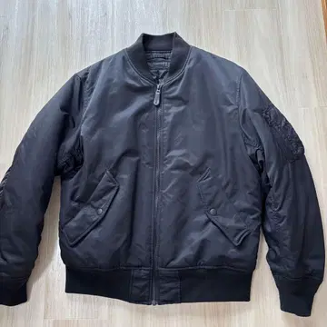 유니클로 MA-1 블랙 S 사이즈