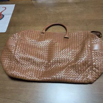 브라운 가죽 뜨개질 토트백 빅