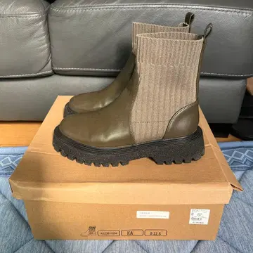 올리브 사이드 고어 부츠 22.5cm