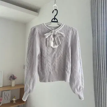 evelyn 바이컬러 하트 니트 아이스 그레이 케이블 짜임 니트 긴팔