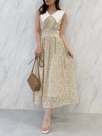 dazzlin 빅 칼라 레이스 원피스