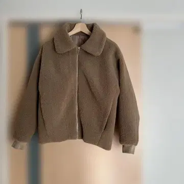 보아 자켓 브라운