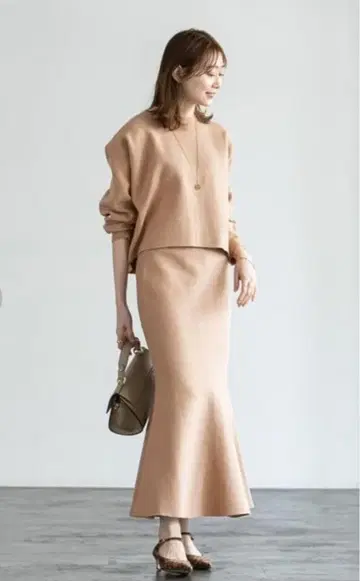 미사용 택 포함 NOBLE 노블 MINA 스무스 니트 머메이드 스커트