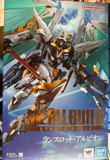 METAL BUILD DRAGON SCALE 랜슬롯 알비온