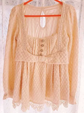 LIZLISA 리즈리사 겨울 상품 상의