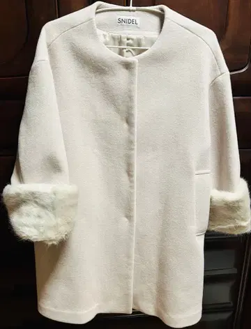 SNIDEL 퍼 포함 노카라 코트