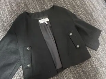 ADORE 블랙 노카라 자켓