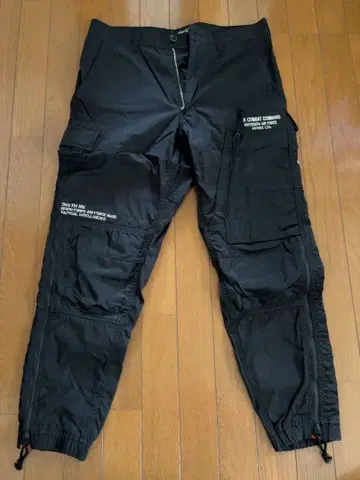 AIRBEX 블랙 카고 팬츠 L
