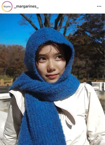 Margarines fooded scarf 후드 머플러 블루