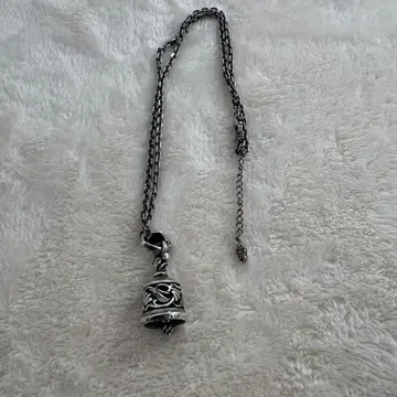 Artemis Classic 종 모양 펜던트 목걸이