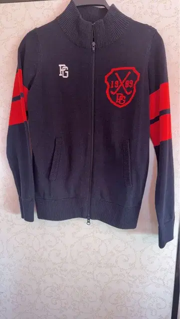 PG 지퍼 니트 자켓