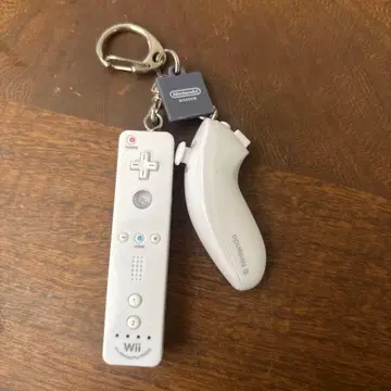 Nintendo Wii 리모컨 키링