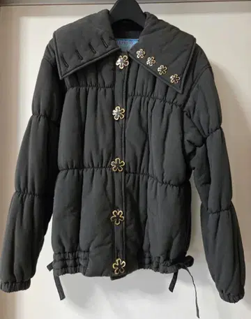 ASTECIO 다크 그레이 다운 자켓