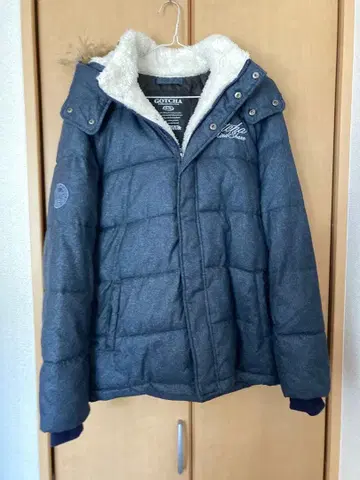 GOTCHA 다크 블루 퀼팅 자켓
