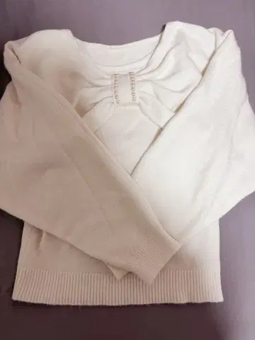 [ evelyn ] 에블린 리본 펄 니트 화이트