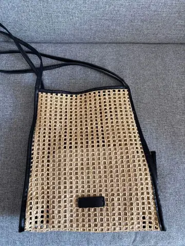 Arpege story 페이퍼라이크 토트백