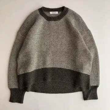 어반 리서치 서니 라벨 울 라운드 헴 니트 풀오버 리브