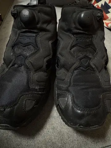 Reebok 펌프 퓨리 블랙 25cm