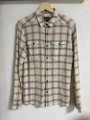 patagonia 긴팔 셔츠 화이트/브라운 체크