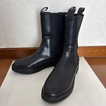 엠마 프란시스 사이드 고어 부츠 블랙 스무스