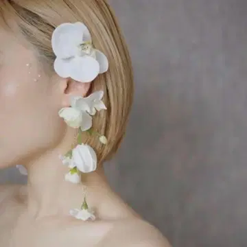 SASSY. 플라워 이어커프 flower ear cuff 팔레놉시스