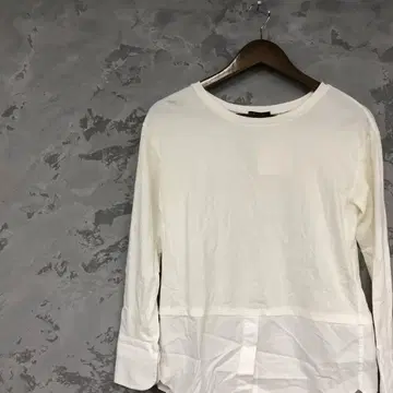 23구 긴팔 T셔츠 도킹 셔츠 이소재 절개 화이트 온워드 카시야마