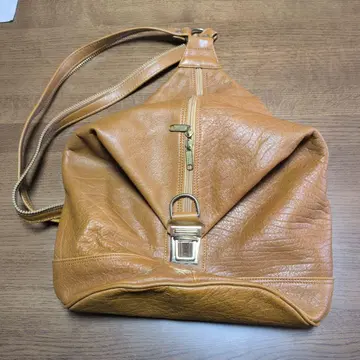 카멜 가죽 럭색 백팩