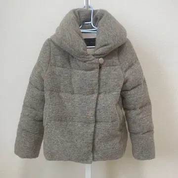 [ 어반 리서치 ] 후드 부착 그레이 계열 다운 자켓