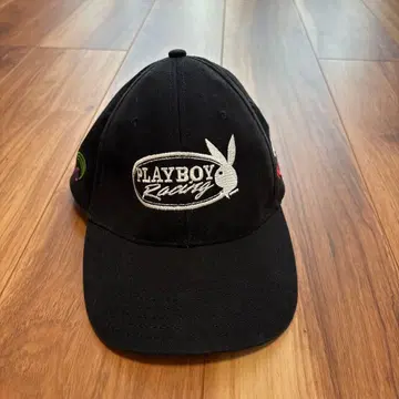 PLAYBOY Racing 빈티지 블랙 캡