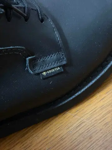 POSTMAN OXFORD GORE-TEX 9183