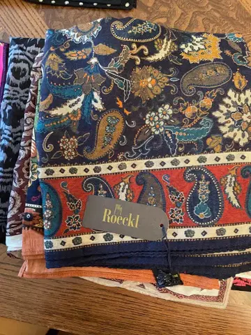 [ Roeckl ( 뢰켈 ) ] 스카프 숄 레어템