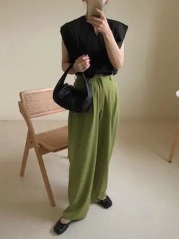 CLANE 베이직 턱 팬츠 그린 사이즈 0