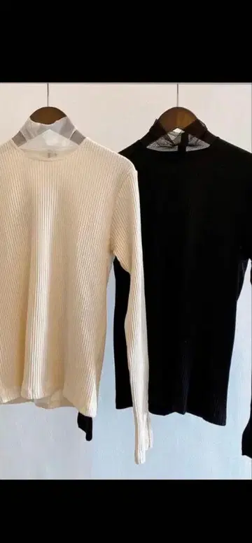 [TRANOI.] 메쉬 넥 리브 니트탑 화이트